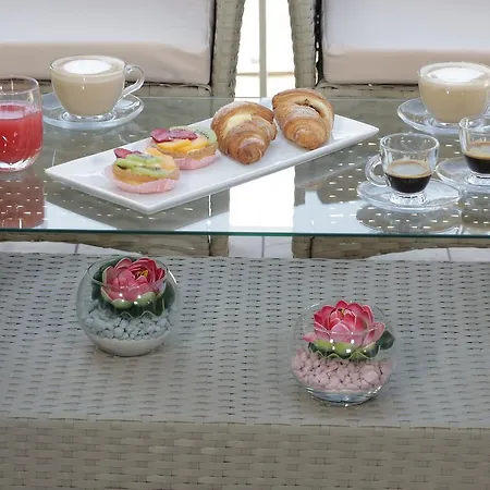 Sunset Bed & Breakfast 4*